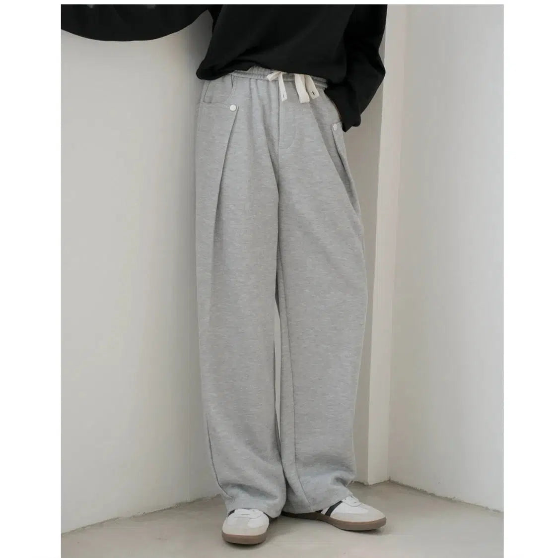 Relaxed Fit Drawstring Sports Pants