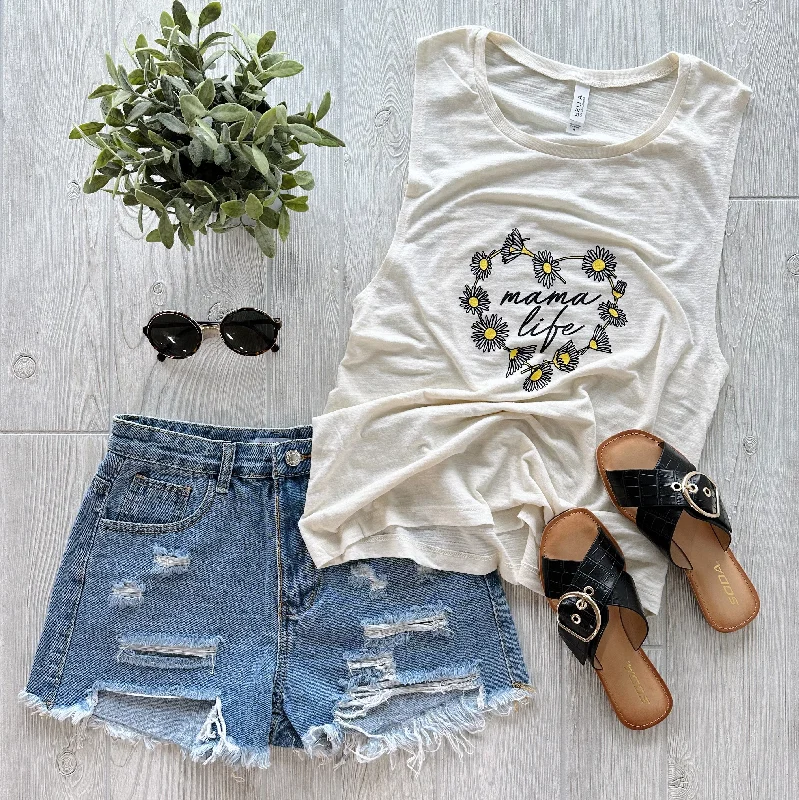 Daisy Heart • Scoop Tank