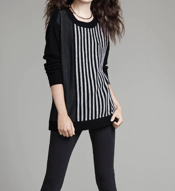 Luxe Striped Scoop Neck Pullover In Black/charcoal