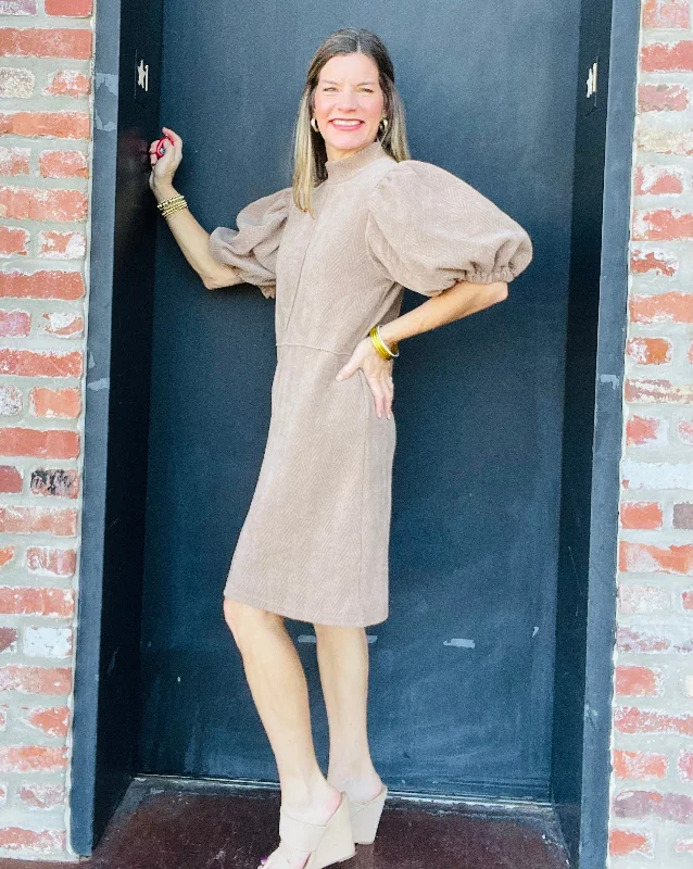 Halter Neck Women Dress to Show Off the Shoulders and Neckline Halter Neck Women Dress to Show Off the Shoulders and Neckline Tan Corduroy Mini